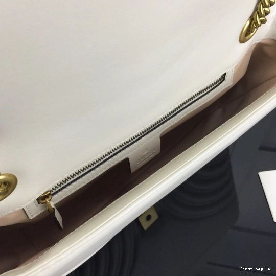 First bag ru GG Marmont Gucci 31CM 0712